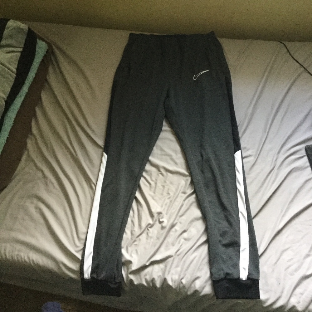 Nike Dri-Fit Black,Grey & White Training Pants Size M